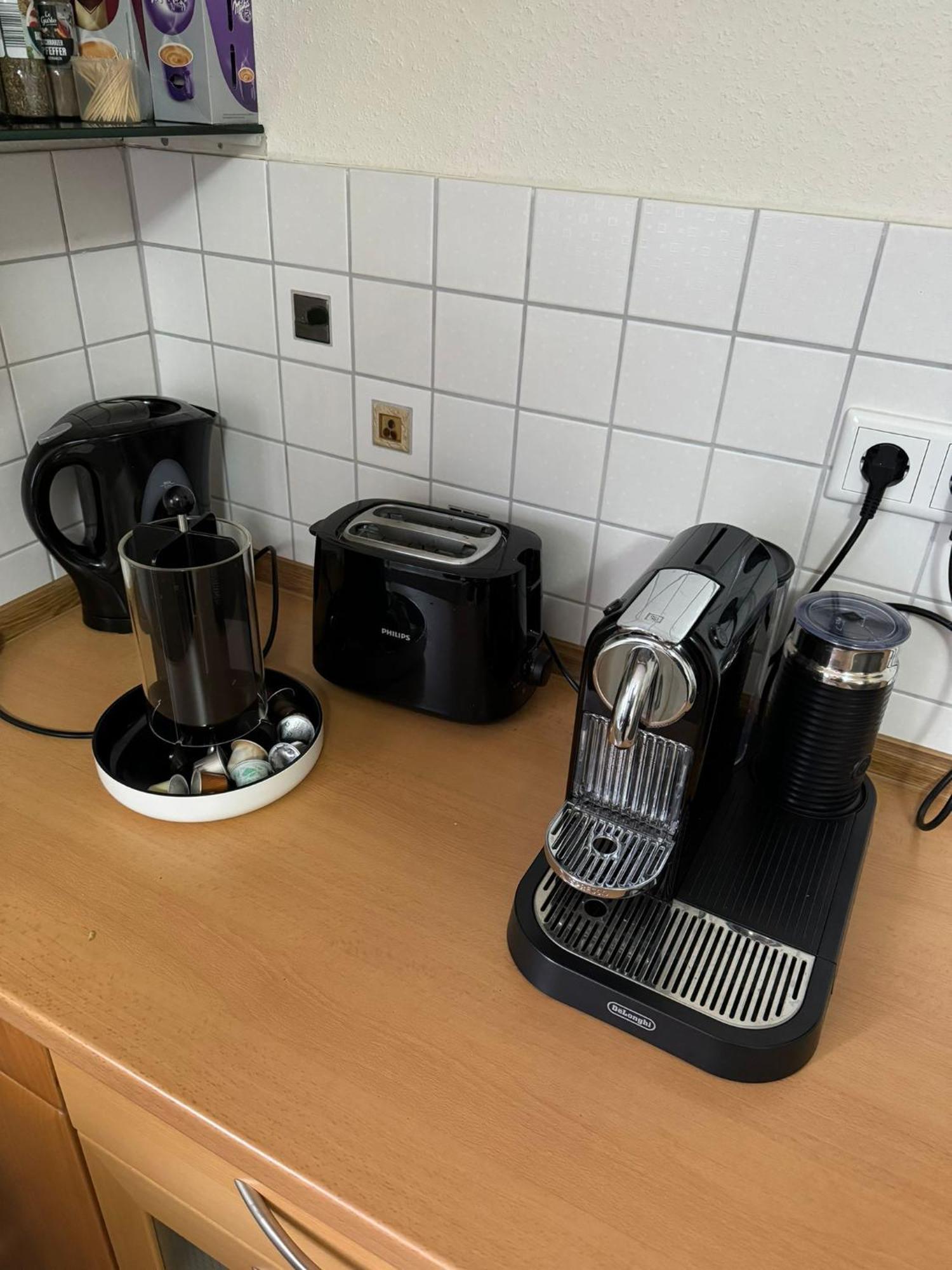 Schoene Ruhige Wohnung In Anliegerstrasse Essen Eksteriør billede